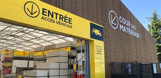 Renueva de un almacén de bricolaje